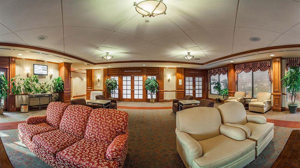 Clarion & Conference Center Hotel