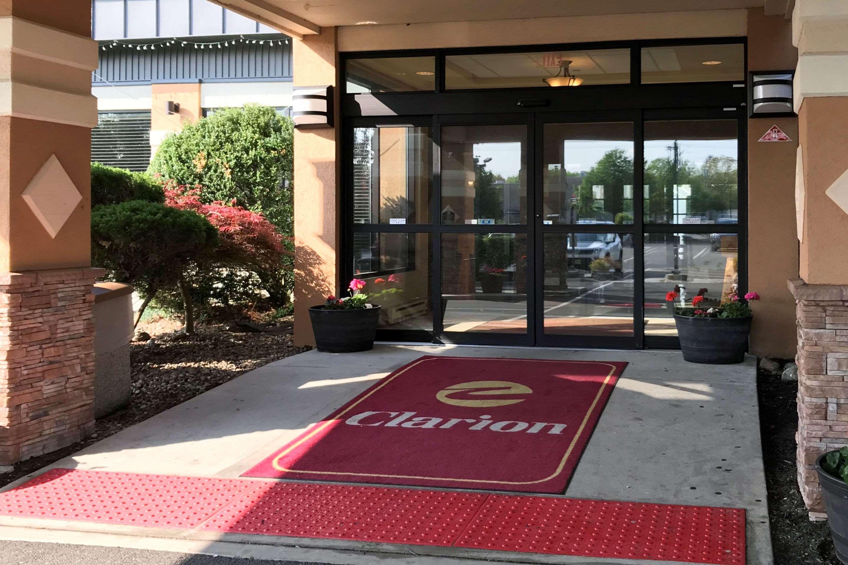 Clarion & Conference Center Toms River