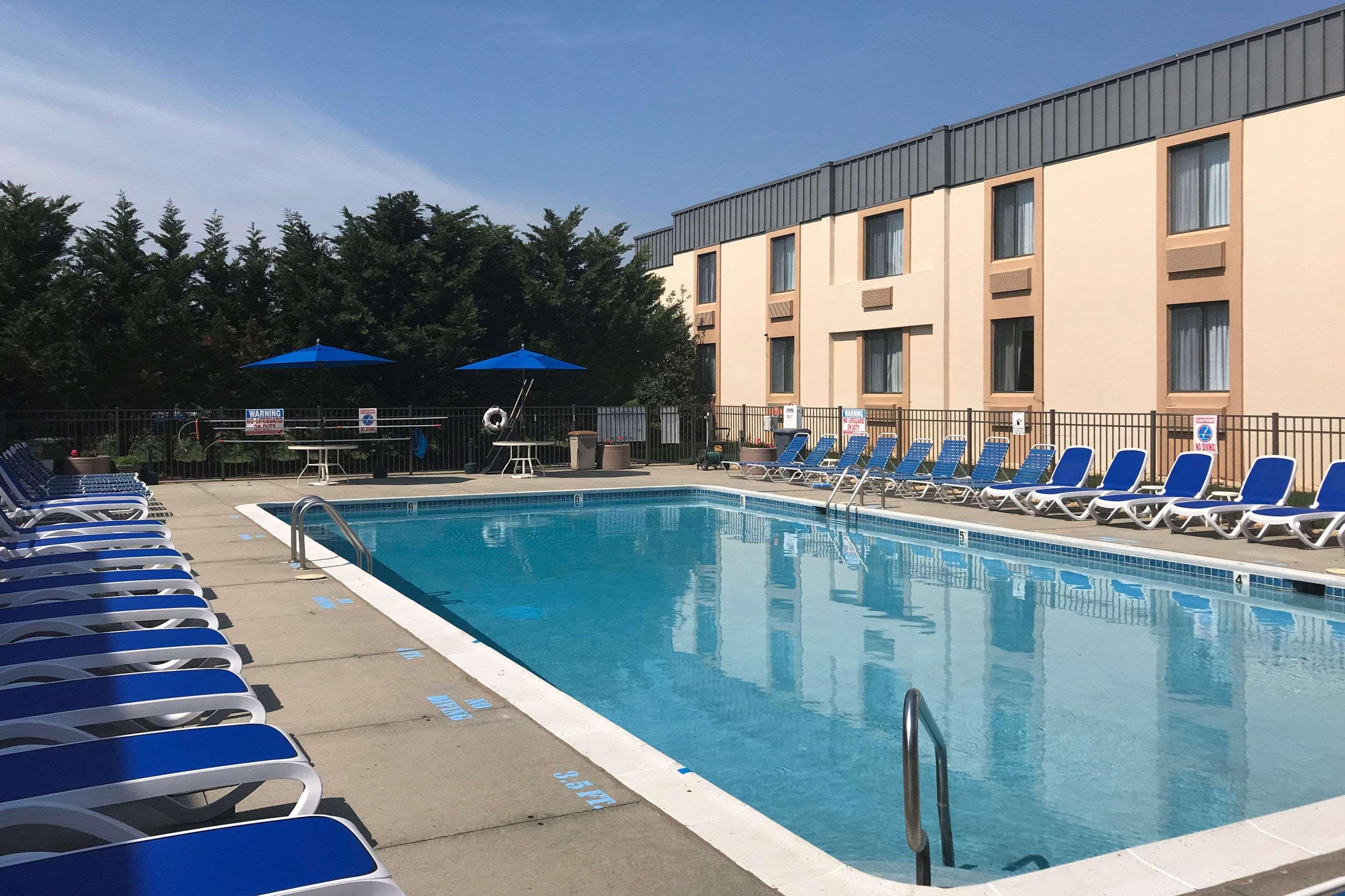 Clarion & Conference Center Hotel