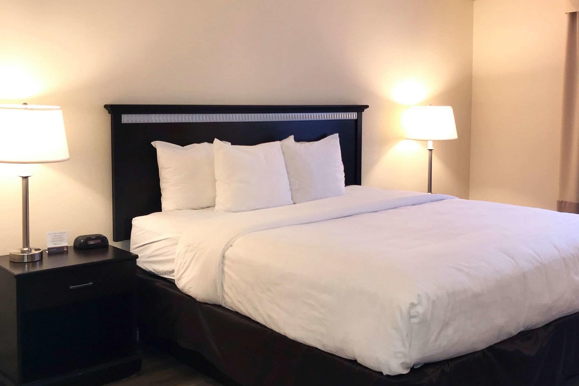 Hotel Clarion Y Centro De Conferencias Toms River