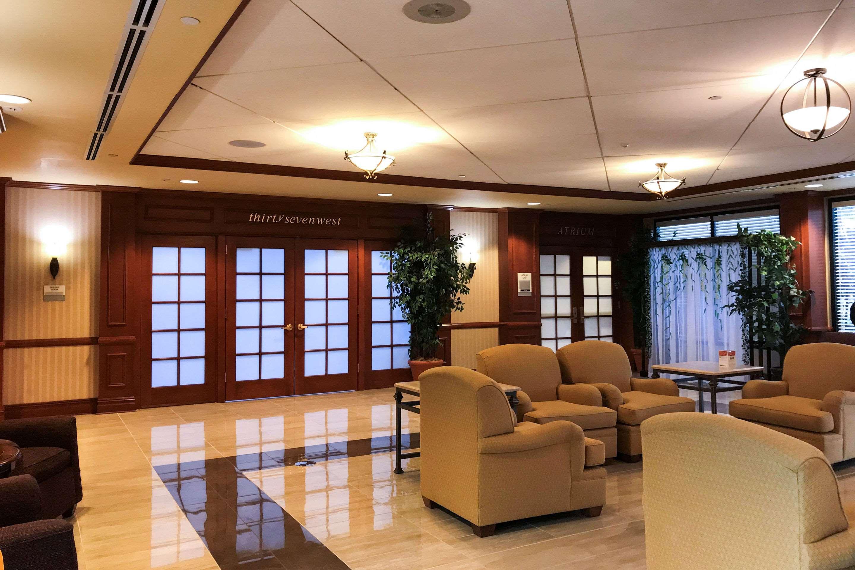 Clarion Y Centro De Conferencias Hotel Toms River