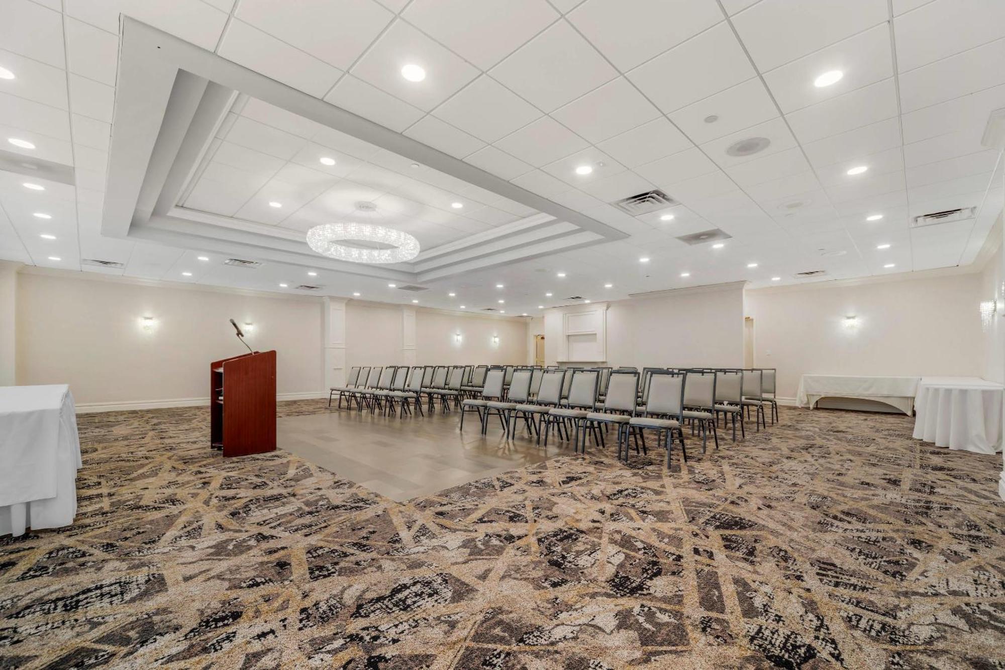Clarion Y Centro De Conferencias Hotel Toms River